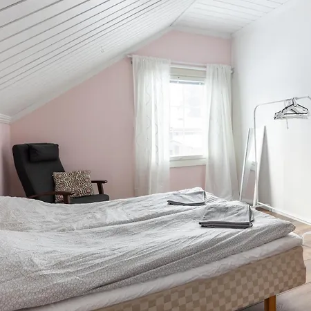 Huvikumpu In The Heart Of ロヴァニエミ