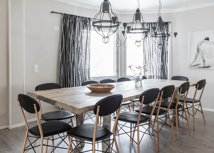 Villa Huvikumpu In The Heart Of Rovaniemi