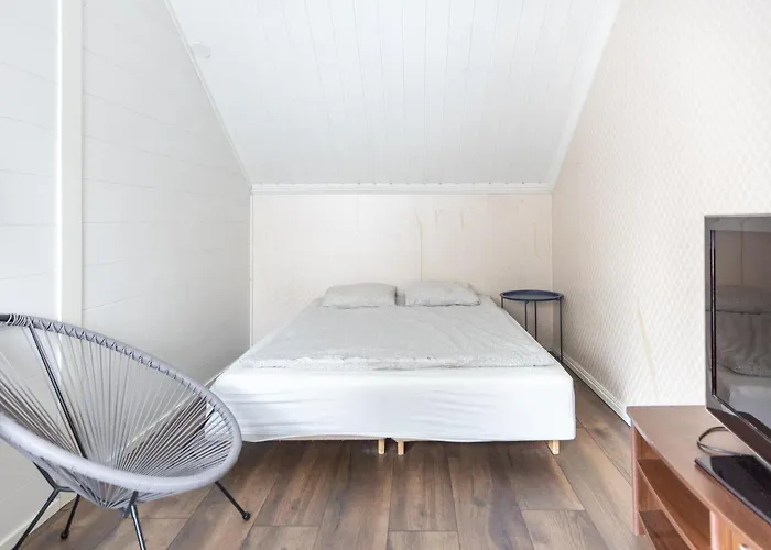 Huvikumpu In The Heart Of Villa *